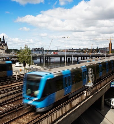 Tåg vid Slussen